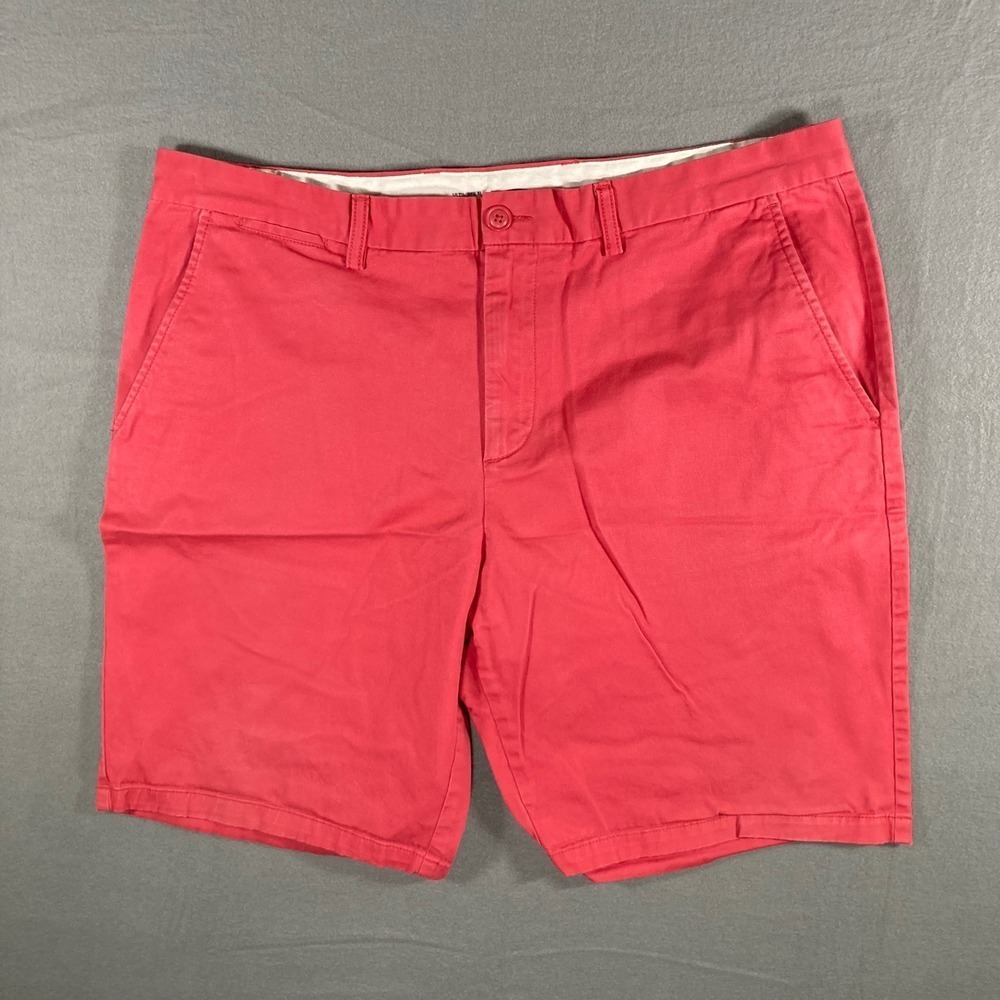 Old Navy Mens Ultimate‎ Slim Shorts Size 40 Berry Red Cotton Blend Casual